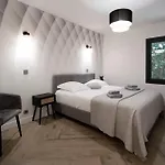 Ref 2134 - - Magnificent For Rent فيلة *