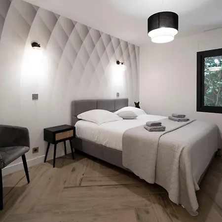 Ref 2134 - - Magnificent For Rent Βίλα *