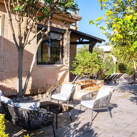 Ref 2134 - - Magnificent For Rent Βίλα Κάννες